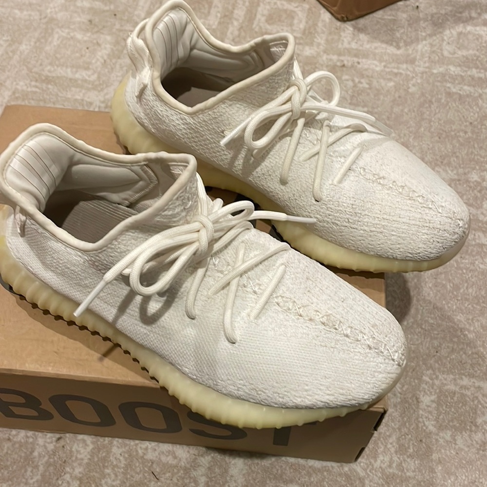 Yeezy Boost 350 Triple White